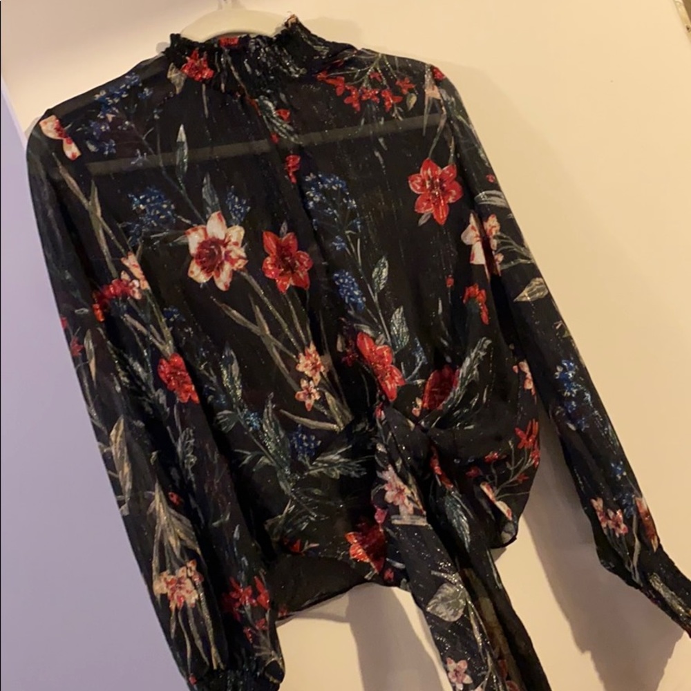 Olivaceous floral blouse